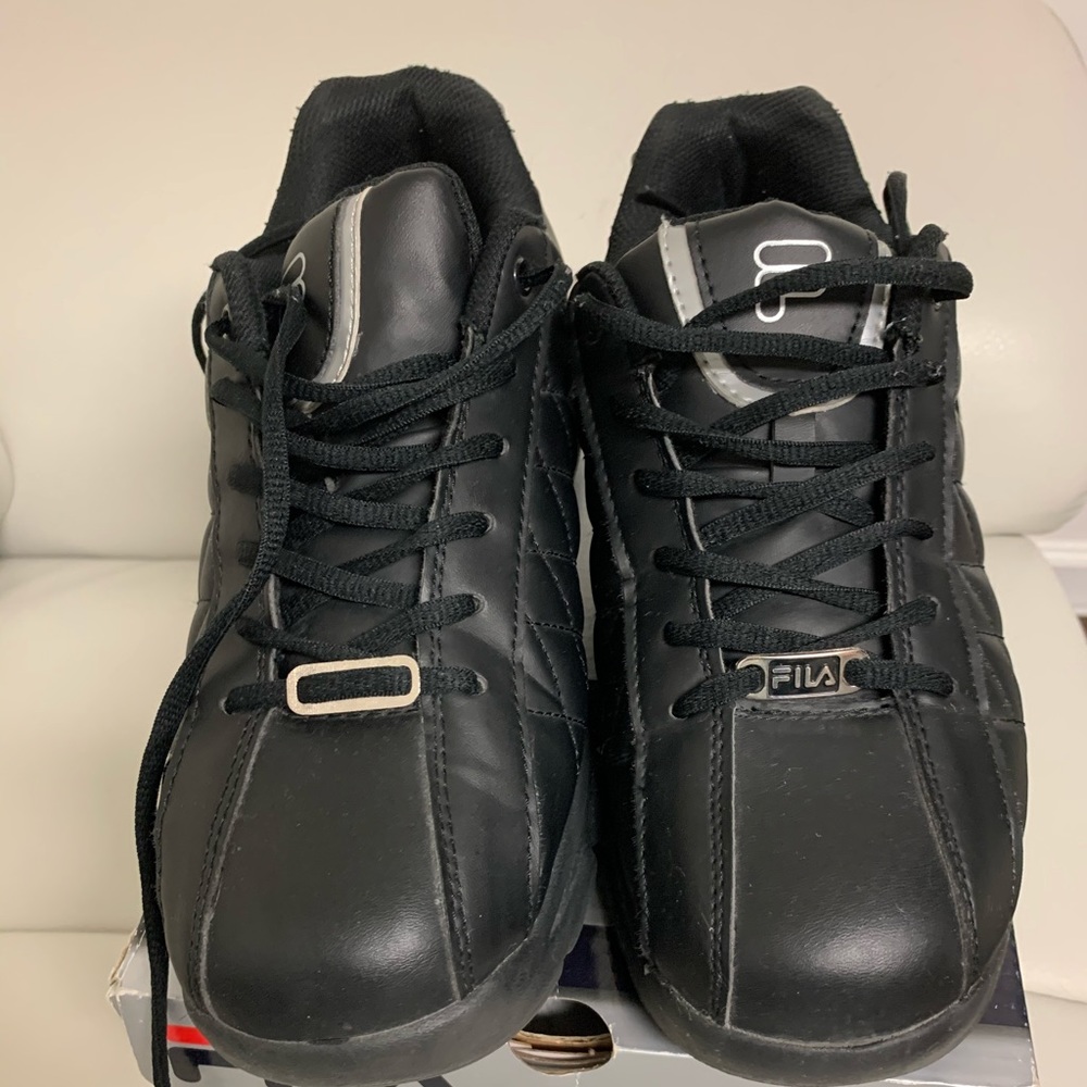 Fila Tennis shoes size 9